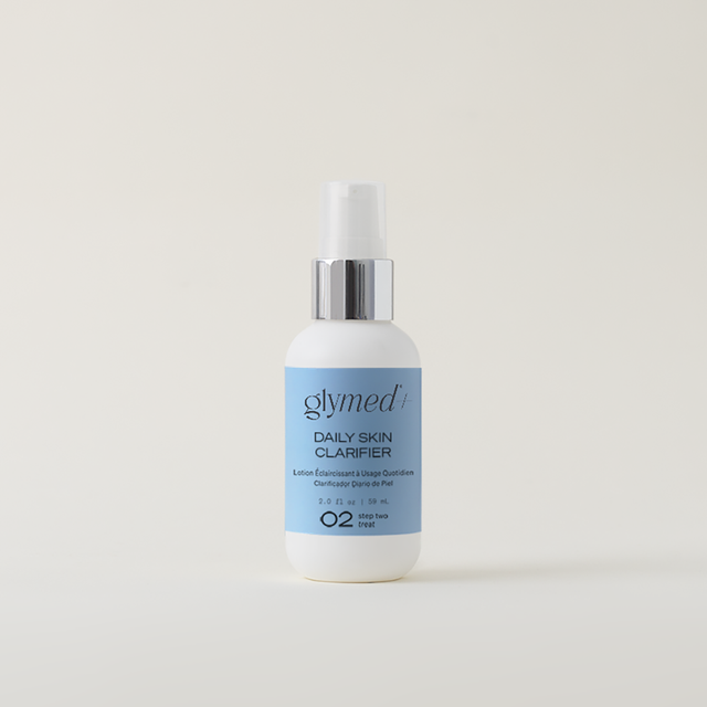<p>A potent blend of natural ingredients like bearberry, licorice, and mulberry to help fade dark spots and even skin tone. Safe for daily use to reduce discoloration from acne, sun, hormones, or treatments.<br><br><strong>Size: </strong><span style="color: rgb(29, 30, 30); font-size: 16px">2 oz | 59 ml</span></p>