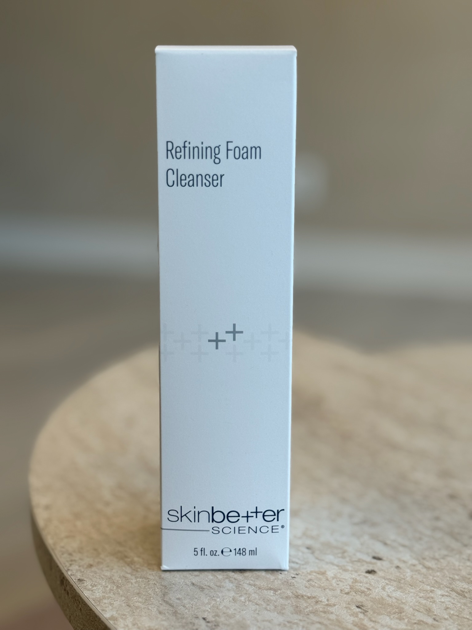 <p>A multi-tasking, velvety-soft exfoliating cleansing foam. Leaves skin feeling soft and smooth with a brighter, more refined look.</p><ul><li><p>Exfoliates and purifies skin using alpha hydroxy and salicylic acids.</p></li><li><p>Helps unclog pores and removes excess surface oil and dead skin build-up.</p></li><li><p>Gently cleanses and helps remove makeup.</p></li><li><p>Hydrates and conditions for softer, smoother-feeling skin.</p></li></ul><p>≥94% of patients reported the following after 4 weeks of twice-daily use:</p><ul><li><p></p></li><li><p>Skin looked brighter and more refined</p></li><li><p>Skin felt soft, supple and smoother</p></li><li><p>Effectively removed makeup and excess oil</p></li><li><p>Skin looked less congested</p></li></ul>