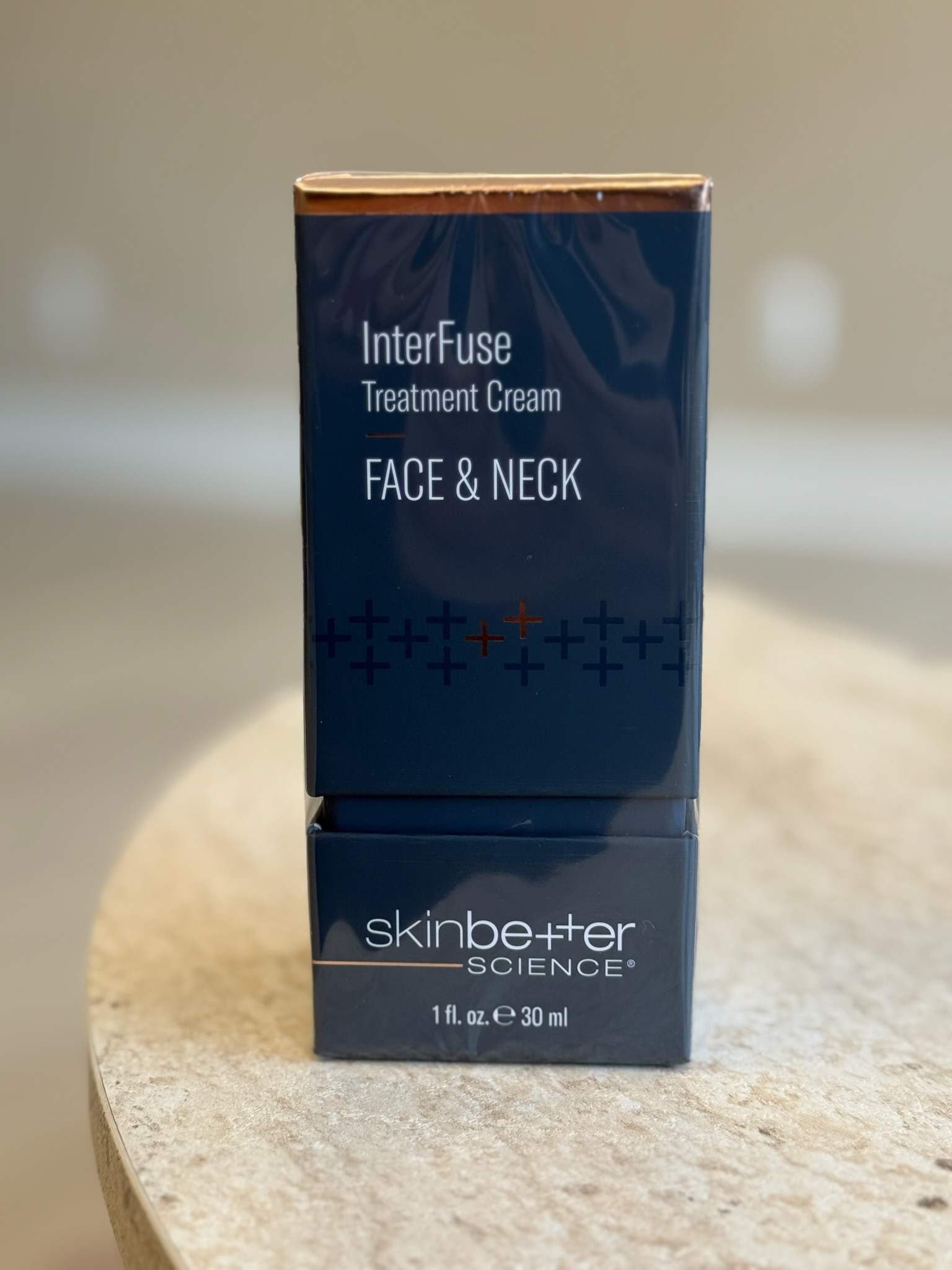 <p><span style="color: rgb(10, 10, 10); font-size: 14px">Cutting-edge approach to supporting visible signs of collagen and elastin loss in a peptide-rich formula:</span></p><ul><li><p>Harnesses the power of our Proprietary InterFuse Delivery Technology that assists in the efficient delivery of key ingredients.</p></li><li><p>Formulated with a blend of peptides to target visible signs of collagen and elastin loss.</p></li><li><p>Addresses a broad range of aging concerns, including the look of skin sagging, crepiness, lines and wrinkles, loss of firmness, elasticity and suppleness.</p></li><li><p>Designed for both face &amp; neck.</p></li></ul>